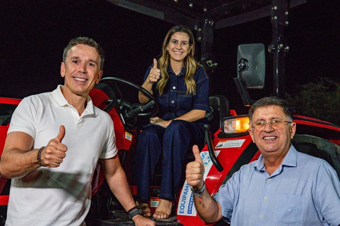 Read more about the article Deputado Felipe Carreras cumpriu agenda em Itapetim