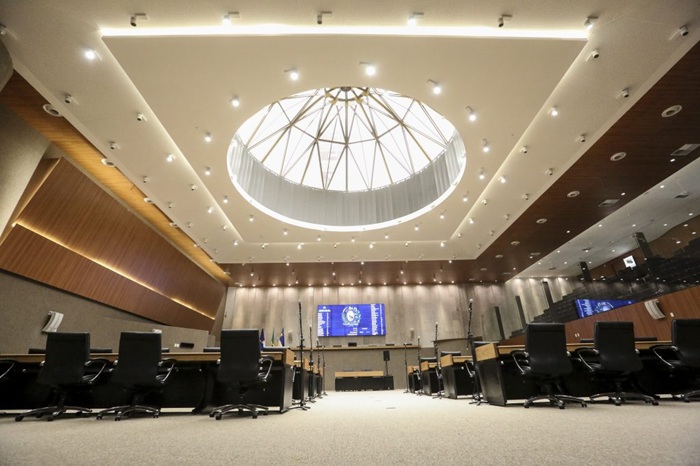 Read more about the article Alepe aprova novo empréstimos de até R$ 1,5 bilhão para governo de PE