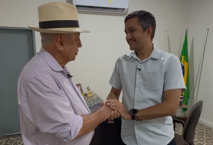 Read more about the article Prefeito de Tabira recebe empresário do Grupo Pajeú Nordeste que anuncia investimento de R$ 13 milhões e mais de 130 empregos para a cidade