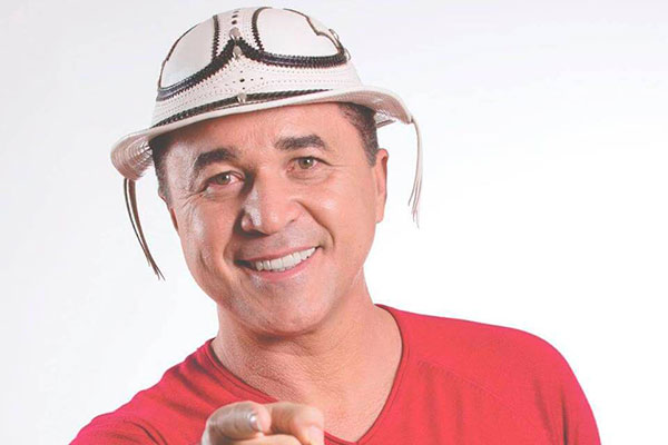 Read more about the article Flávio Leandro vai receber título de Doutor “Guardião da Cultura Sertaneja” da FVP