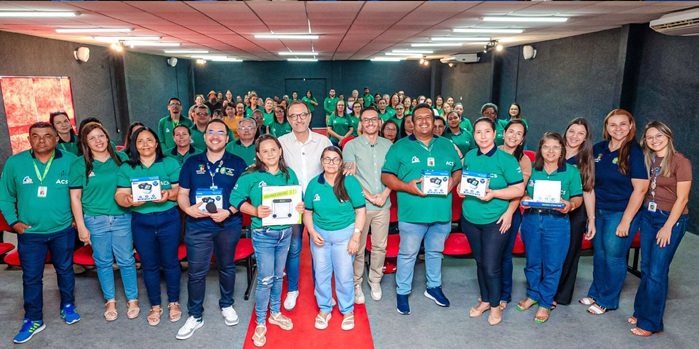 Read more about the article Prefeitura de São José do Egito entregou kits a agentes de saúde