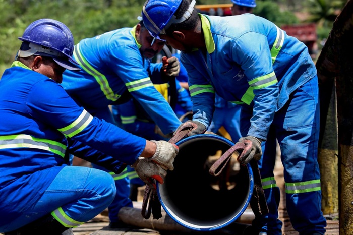 Read more about the article Dinheiro arrecadado com venda da Compesa será dividida entre Estado e municípios