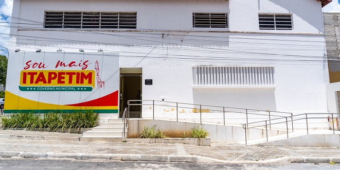 Read more about the article Governo de Itapetim entrega Praça Maria Eduarda e novos veículos à população nesta sexta (12)