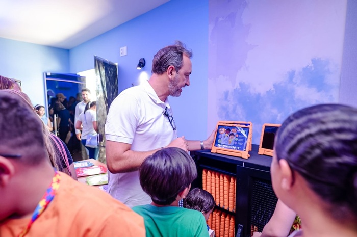 Read more about the article Prefeito Fredson inaugura a primeira Sala Azul do Sertão do Pajeú com tecnologia, inclusão e forte emoção