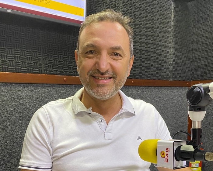 Read more about the article Fredson Brito garante que São José do Egito vai usar verba da Compesa contra a sede no campo