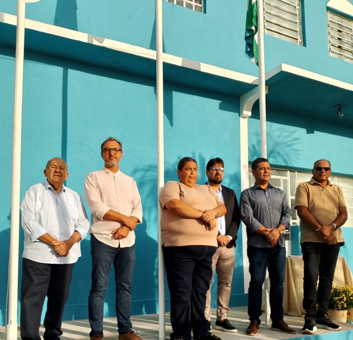 Read more about the article São José do Egito comemora 117 anos com desfile, entregas, ordens de serviço e Festival de Cantadores