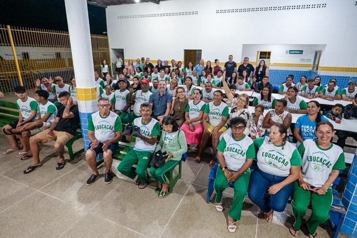 Leia mais sobre o artigo Prefeito Fredson anuncia reajuste real de 15,94% para professores ativos e inativos da rede municipal de São José do Egito