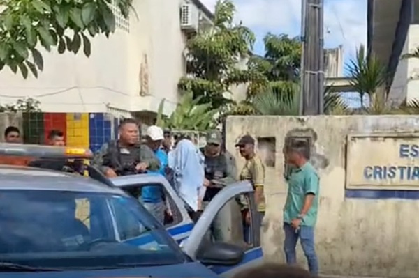 Read more about the article Estudante que atacou colegas está sob internação provisória e uma das vítimas segue internada