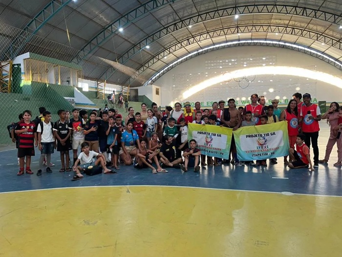 Leia mais sobre o artigo Crianças e adolescentes participaram do encontro entre escolinhas do Projeto Tio Gil