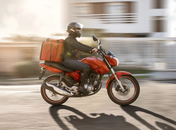 Leia mais sobre o artigo Motociclistas com carteira assinada passam a receber adicional de periculosidade