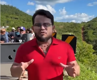 Leia mais sobre o artigo Galeguinho das Encomendas cobra governadora por trecho com registro de muitos acidentes