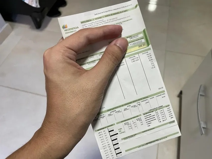 Leia mais sobre o artigo Prepare o bolso, a Conta de luz vai subir em Pernambuco