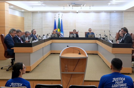 Leia mais sobre o artigo TCE aprova resolução para evitar autopromoção em eventos públicos