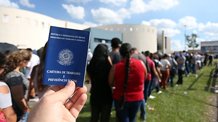 Leia mais sobre o artigo Pernambuco tem a segunda maior taxa de desemprego do Brasil, diz IBGE