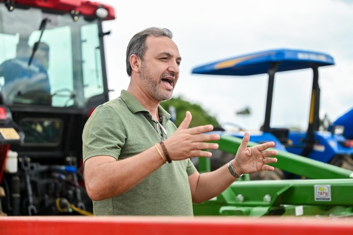 Leia mais sobre o artigo Fredson Brito chega a 85% de aprovação, diz pesquisa multipla