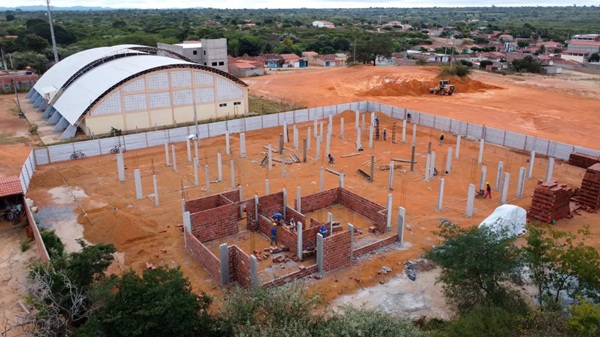 Leia mais sobre o artigo Prefeitura de Brejinho inicia a construção de creche em Vila de Fátima
