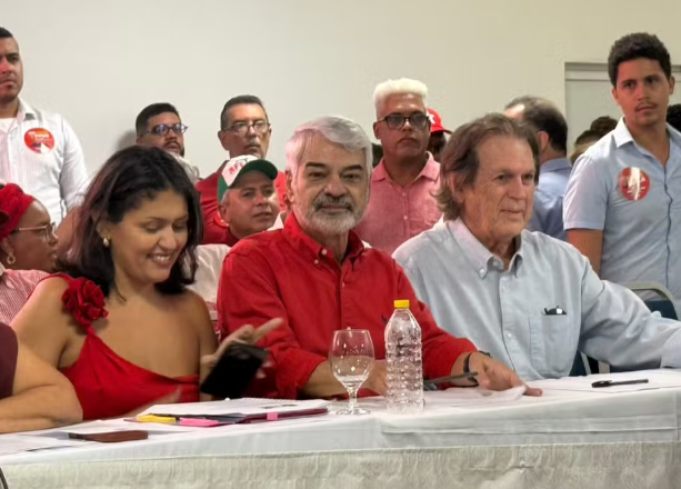 Leia mais sobre o artigo Federação PT-PV-PCdoB lança Humberto Costa como candidato ao Senado e confirma apoio a João Campos para o governo