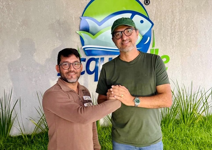 Leia mais sobre o artigo Prefeito Fredson Brito comemora novo investimento de R$ 175 mil para fortalecer a agricultura familiar em São José do Egito