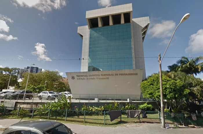 Leia mais sobre o artigo TRE-PE reconhece candidatura de mulher trans e afasta fraude à cota de gênero em Ingazeira